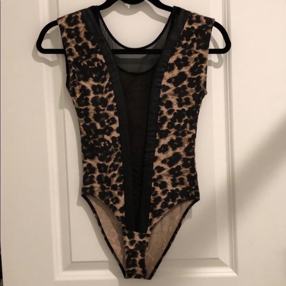 Sexy cheetah print bodysuit with mesh center